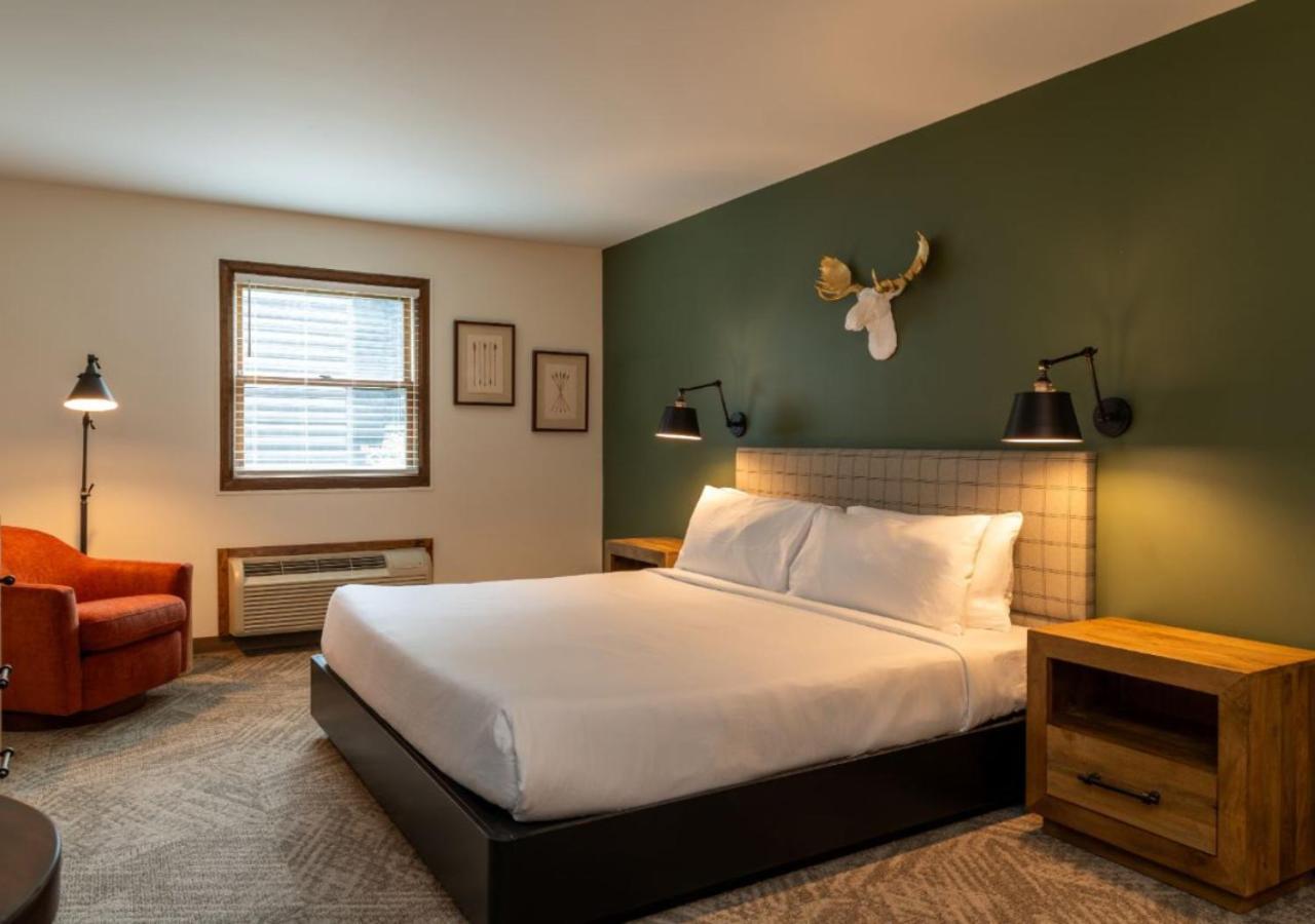 Lodge At Schroon Lake 외부 사진