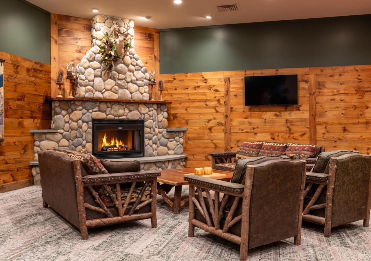 Lodge At Schroon Lake 외부 사진