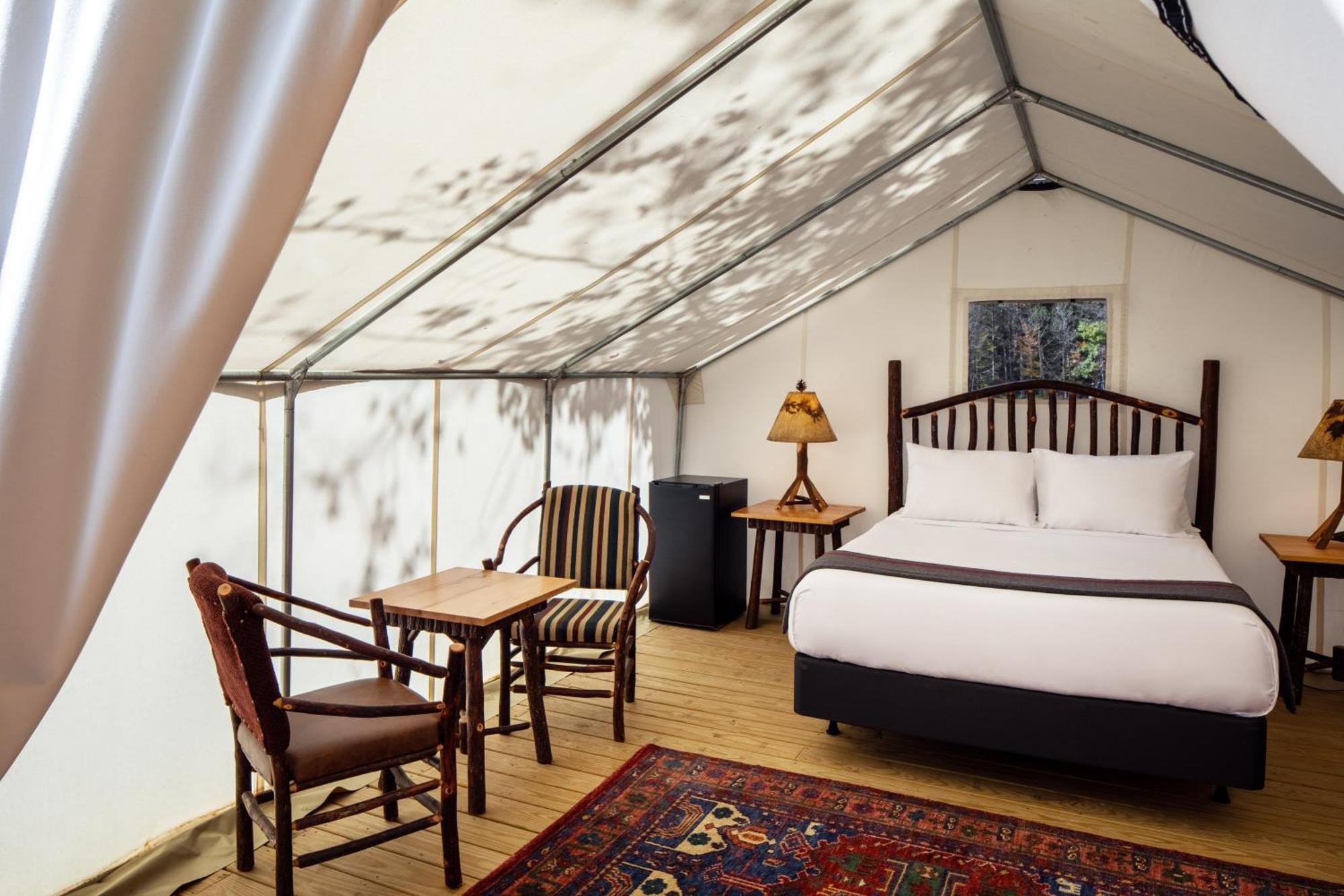 Lodge At Schroon Lake 외부 사진